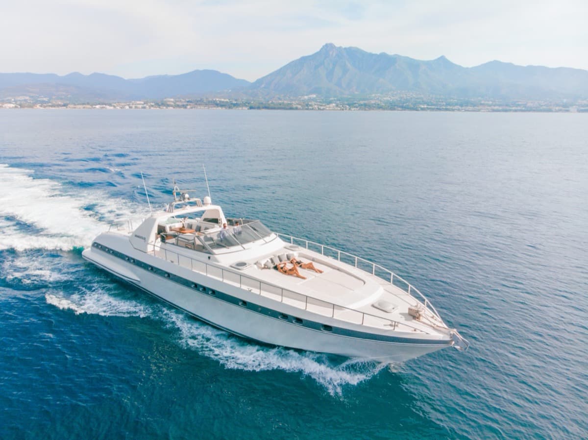 mangusta-80 hero